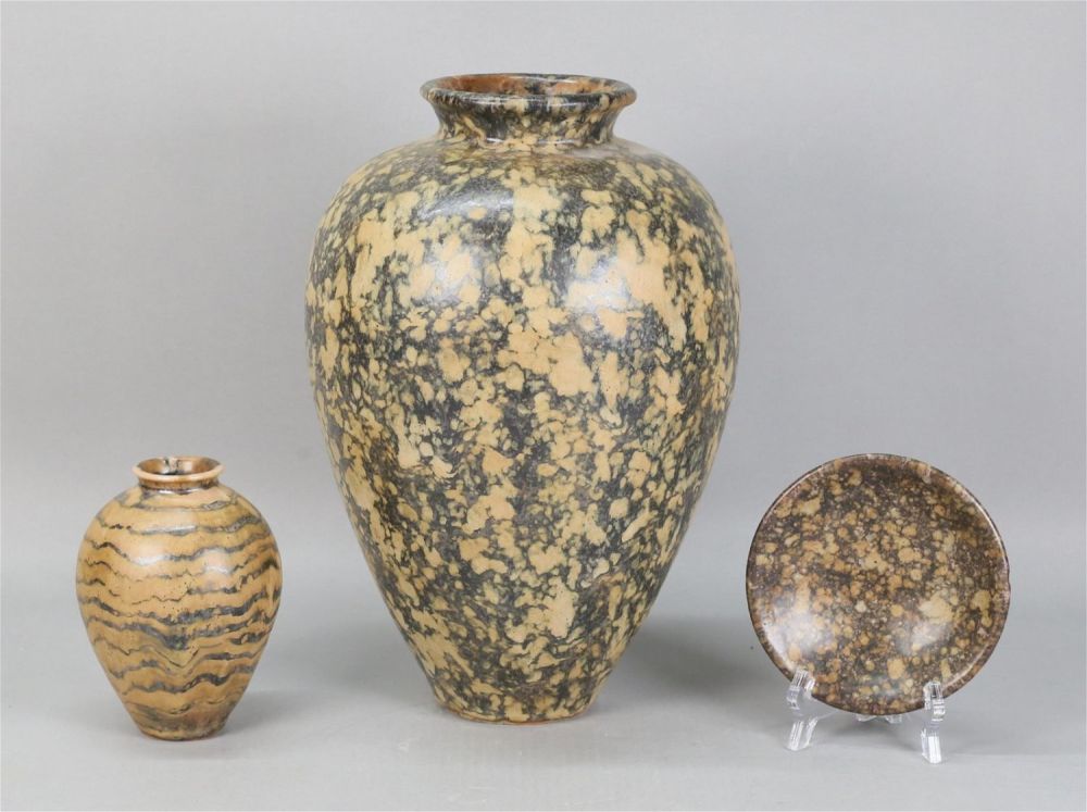 Lot 245: Hiroshi Nakayama 3 Pieces Studio Pottery