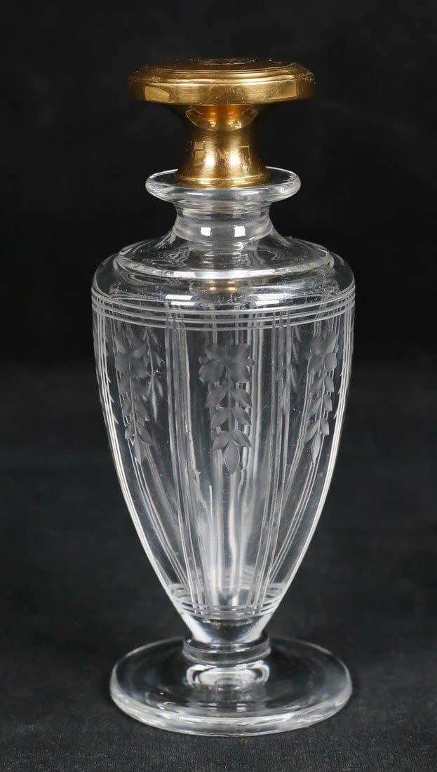 Lot 473: Tiffany & Co. Makers Perfume 18k Gold Stopper