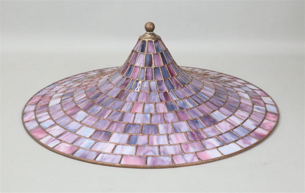 Lot 542: Tiffany Style Leaded Slag Glass Shade