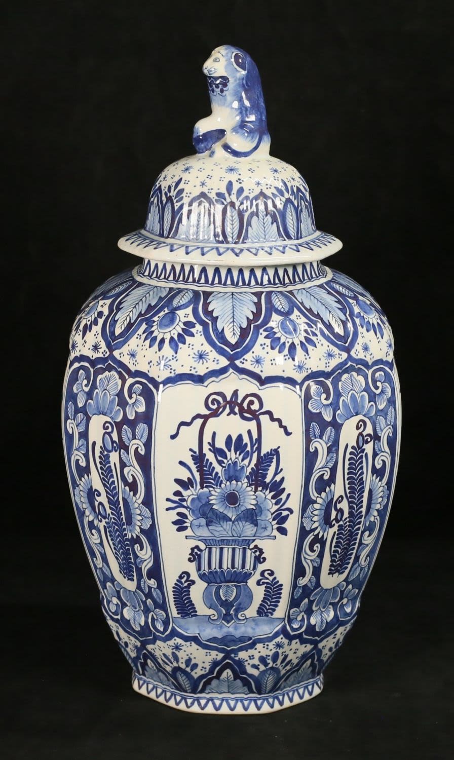 Lot 560: Delft Porcelain Chinoiserie Ginger Jar
