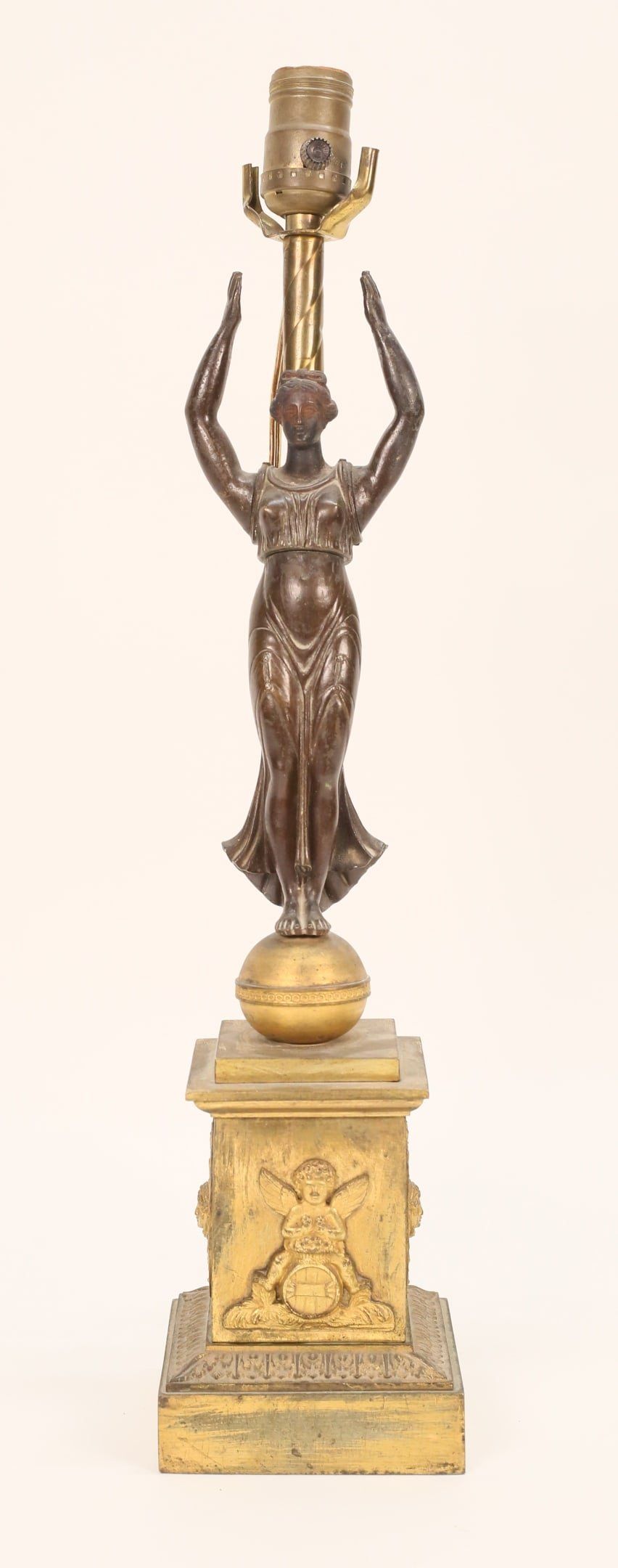 Lot 162: Art Deco Style Figural Bronze Lamp