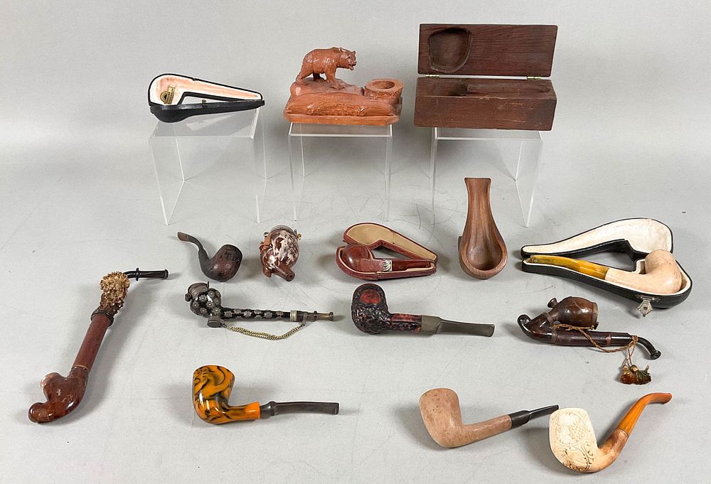 Lot 328: Lot of Pipes & Accessories Meerschaum, Briar