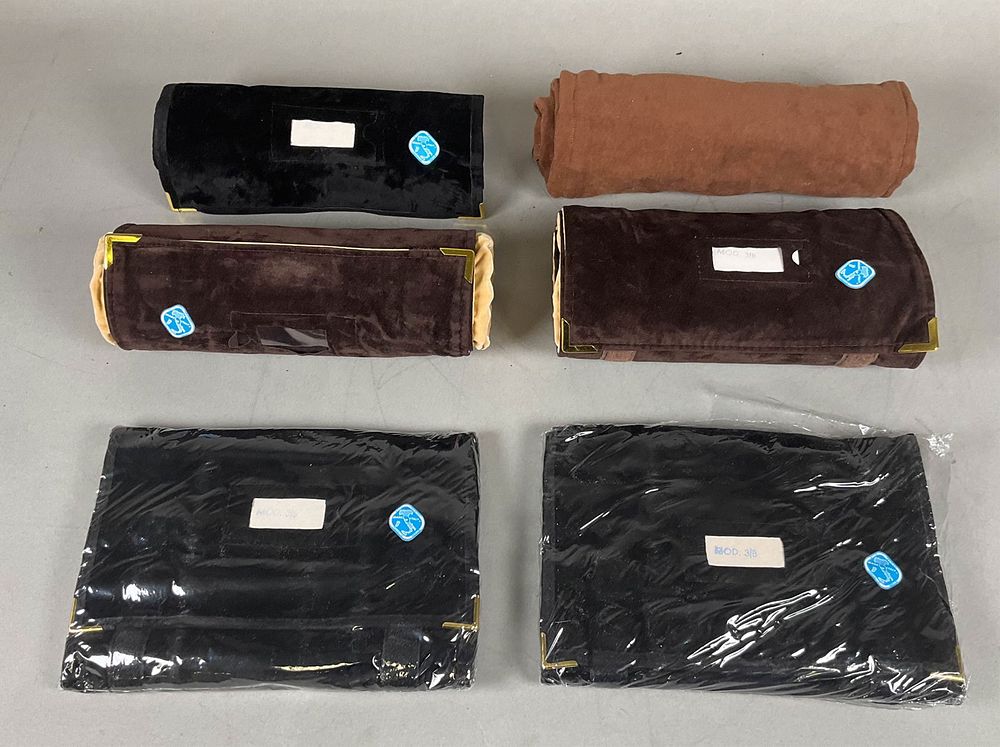 Lot 349: 6 Watch Rolls