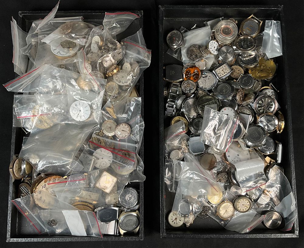 Lot 351: Lot of Watch Movements