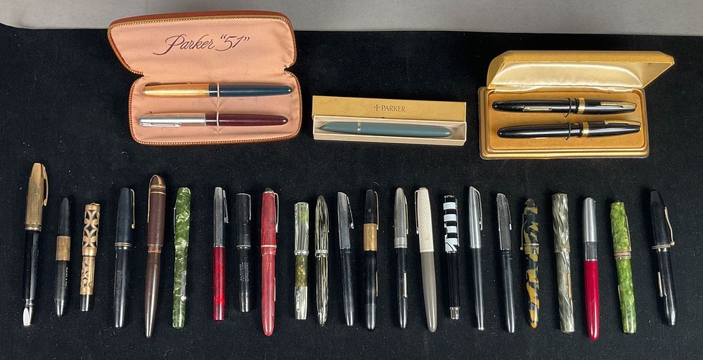 Lot 361: 28 Vintage Pens Waterman's, Parker, Morrison