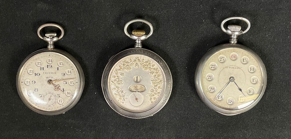 Lot 385: 3 Continental Silver Pocket Watches