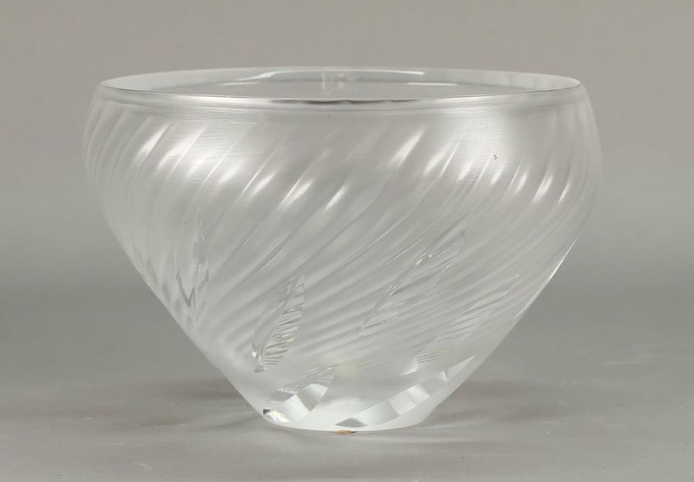 Lot 179: Lalique France Borea Crystal Bowl