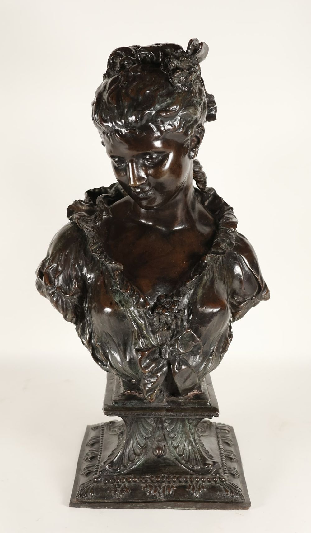 Lot 190: After Moreau Bronze Bust of Woman