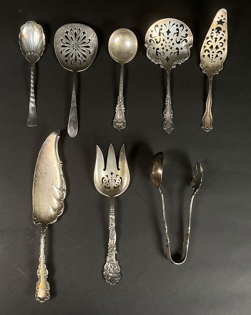 Lot 238: 8 Sterling Serving Pieces Gorham, Whiting, Durgin