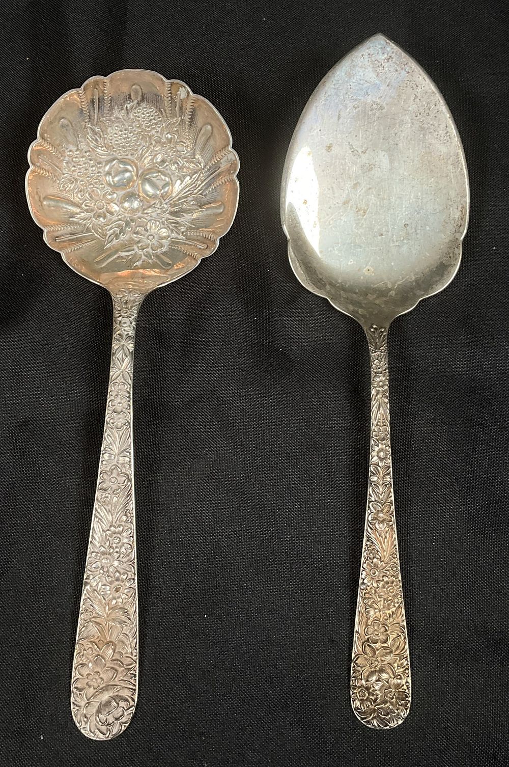 Lot 239: 2 S. Kirk Sterling Serving Pieces Repousse Pattern