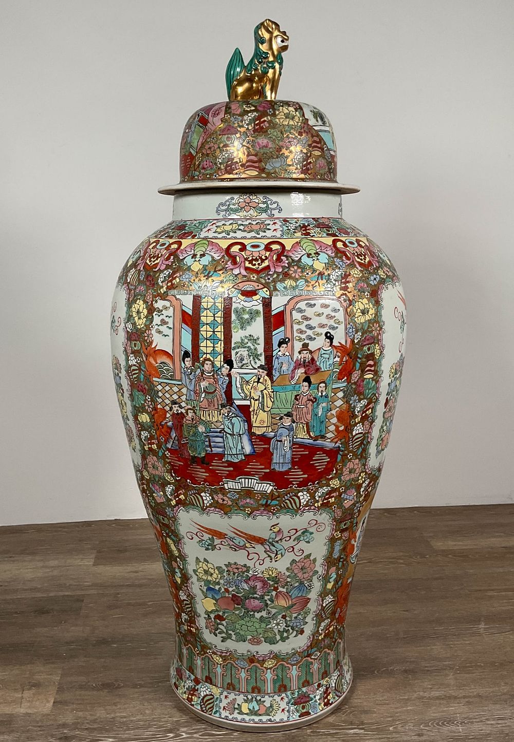 Lot 294: Rose Medallion Chinese Porcelain Palace Jar