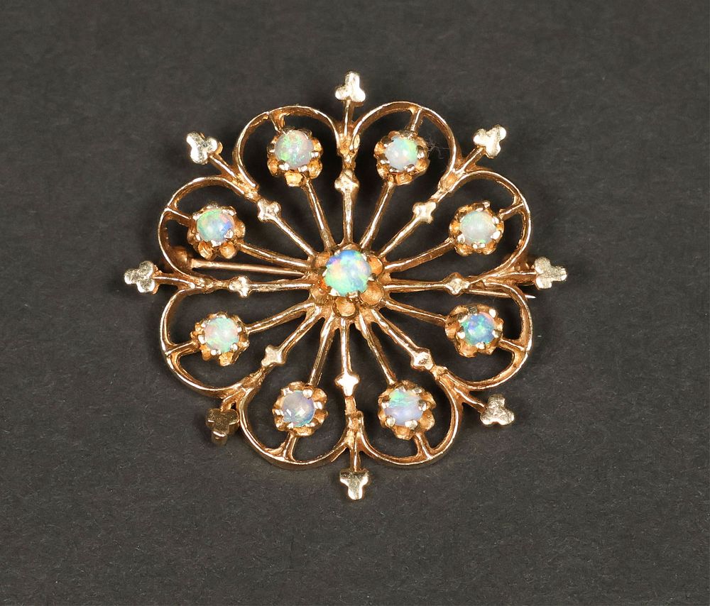 Lot 366: 14k Gold & Opal Pin / Pendant