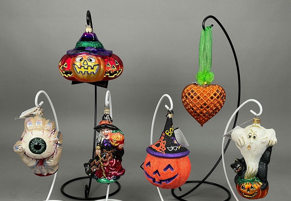Lot 153: 6 Halloween Ornaments - Glitterazi, Adler, Slavic