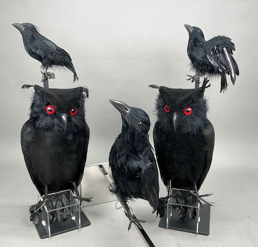 Lot 169: 5 Halloween Owls and Ravens Decorations