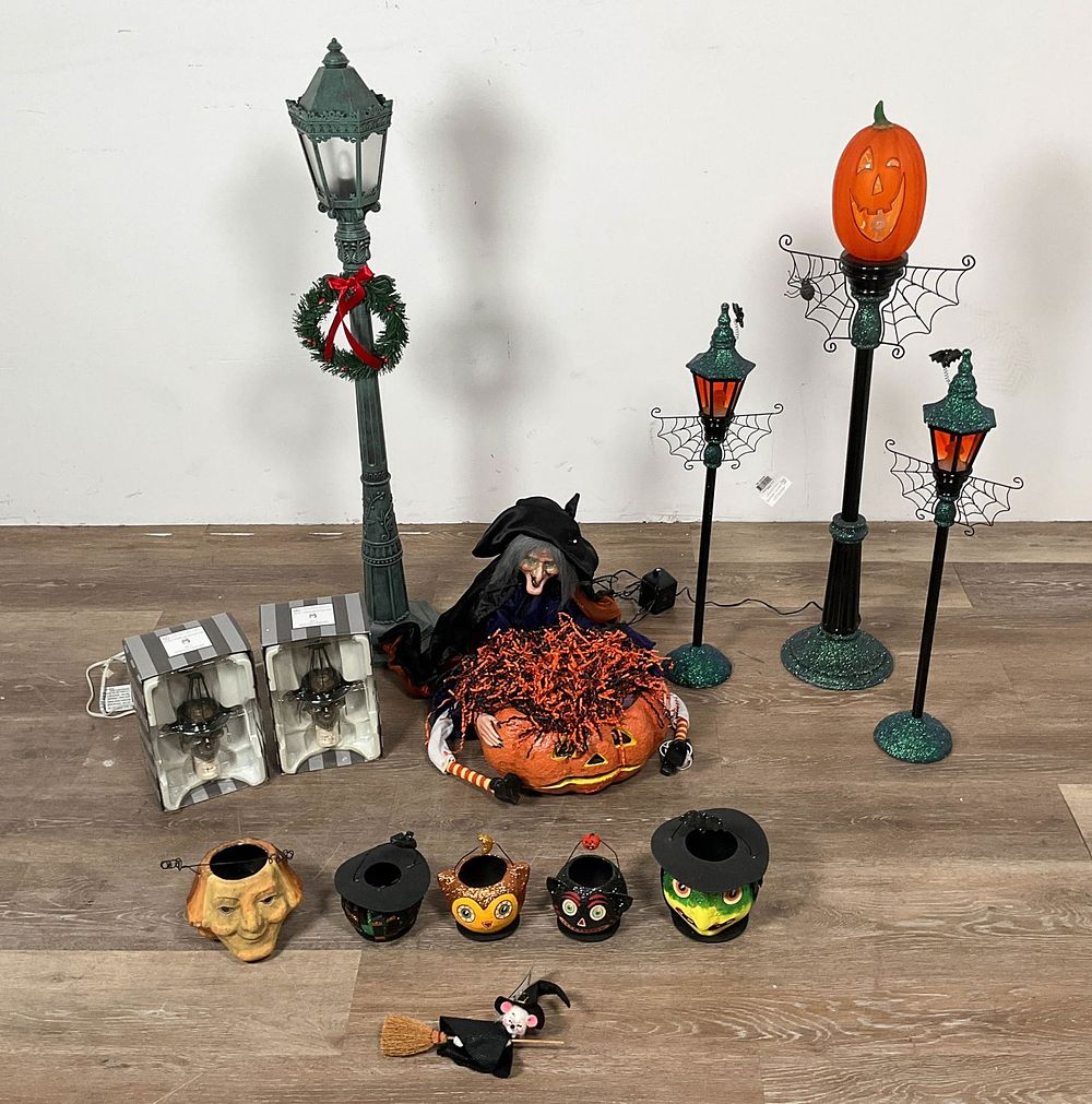 Lot 174: 13 Halloween Annalee Dept 56 Decorations