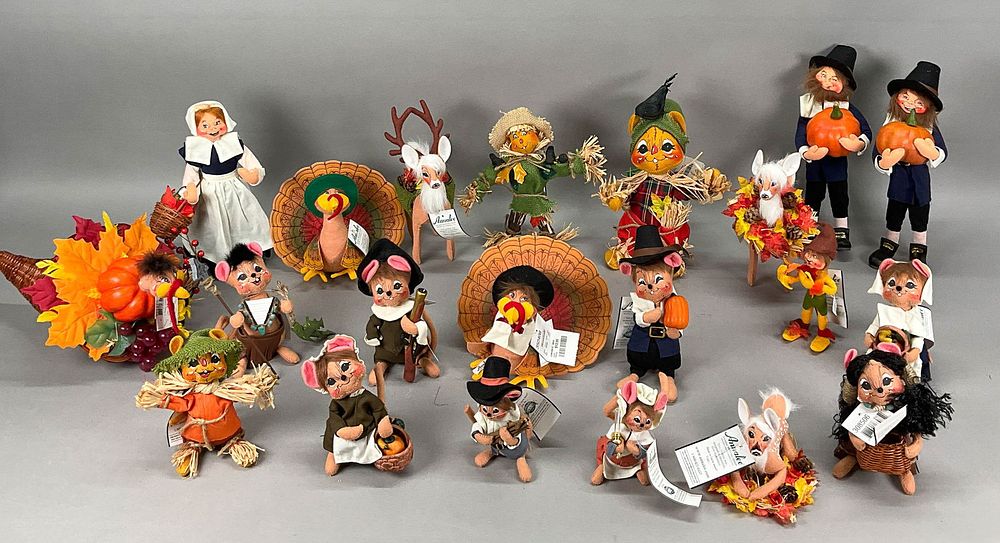 Lot 205: 21 Annalee Thanksgiving Figures Most with Tags