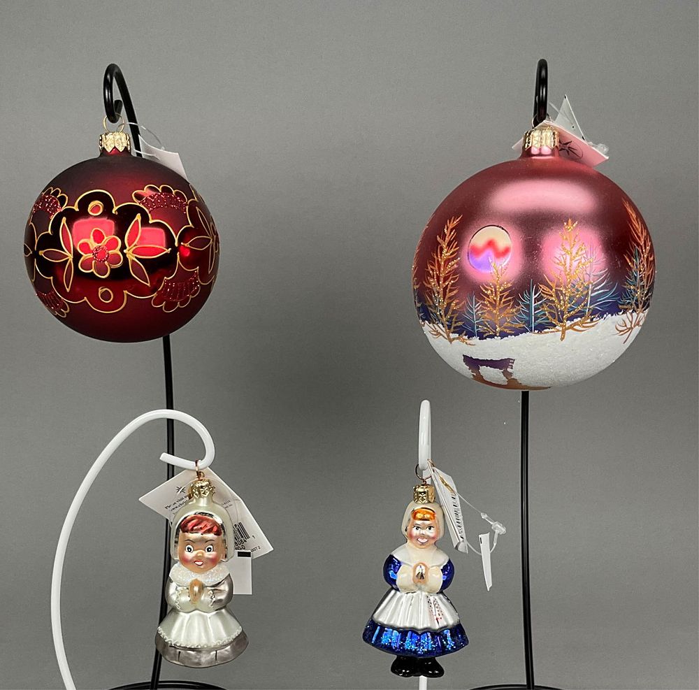 Lot 320: 4 Christmas Ornaments with Tags - Radko