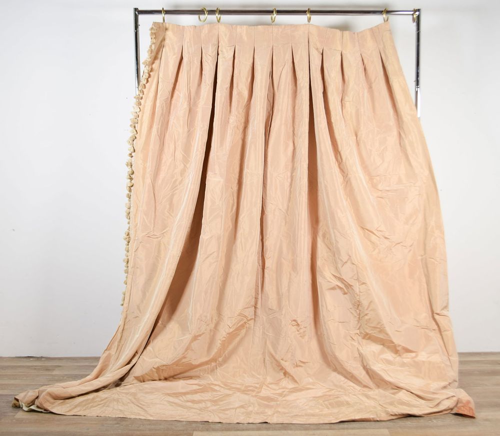 Lot 156: Set of 6 Drapery Panels