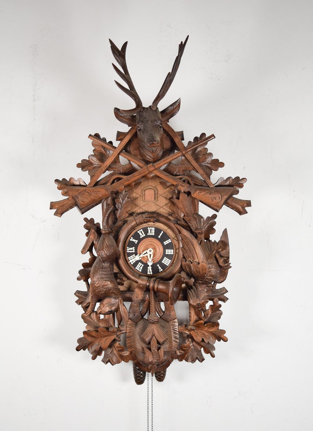 Lot 180: Regula Black Forest Cuckoo Clock Hunt Motif