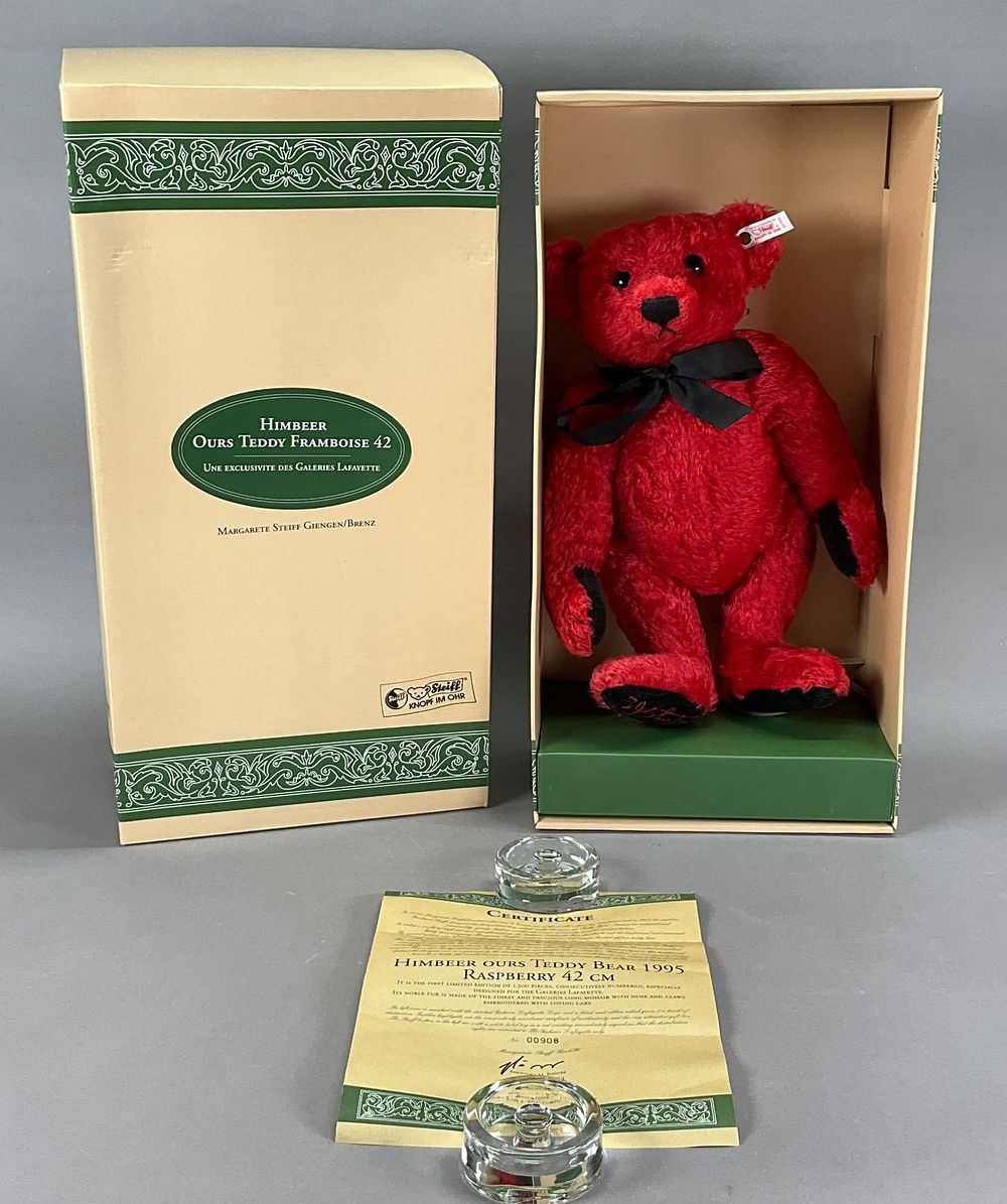 Lot 217: Steiff Himbeer Our Teddy Raspberry 42 With Box