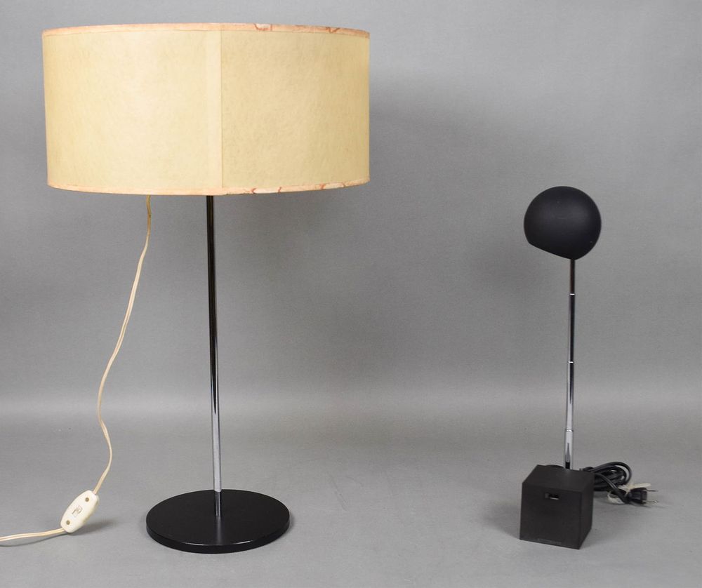 Lot 257: 2 Mid-Century Modern Lamps Lightolier & Chrome