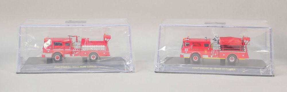 Lot 316: 2 Code 3 Fire & Rescue 1:64 Models