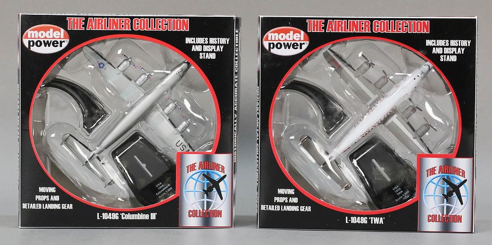 Lot 330: 2 Model Power Airliner Collection Models
