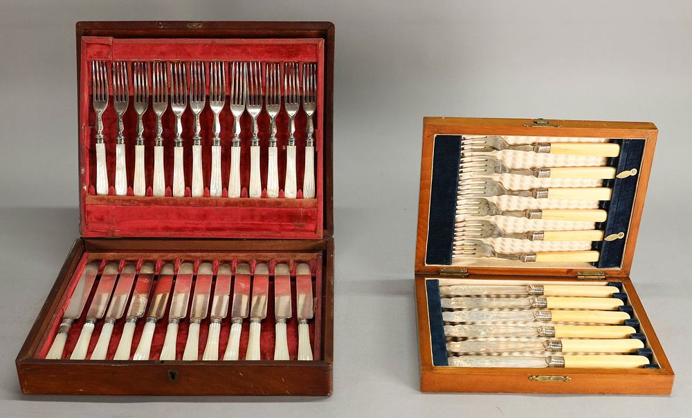 Lot 340: 2 English Silverplate Fish Sets