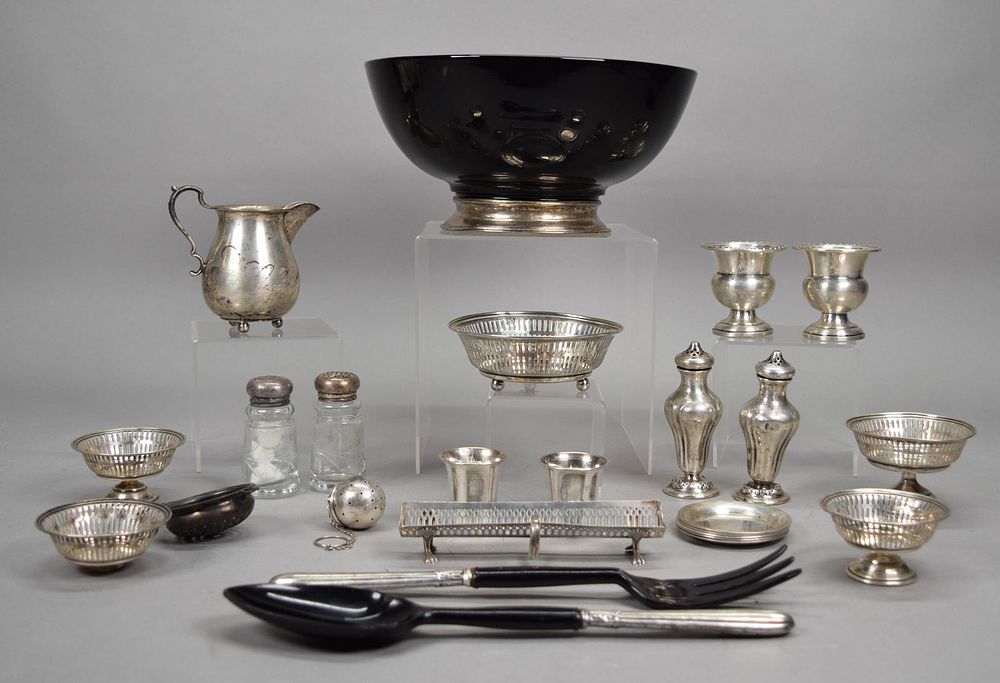 Lot 350: 25 Pieces Sterling, Weighted, Sterling Rimmed