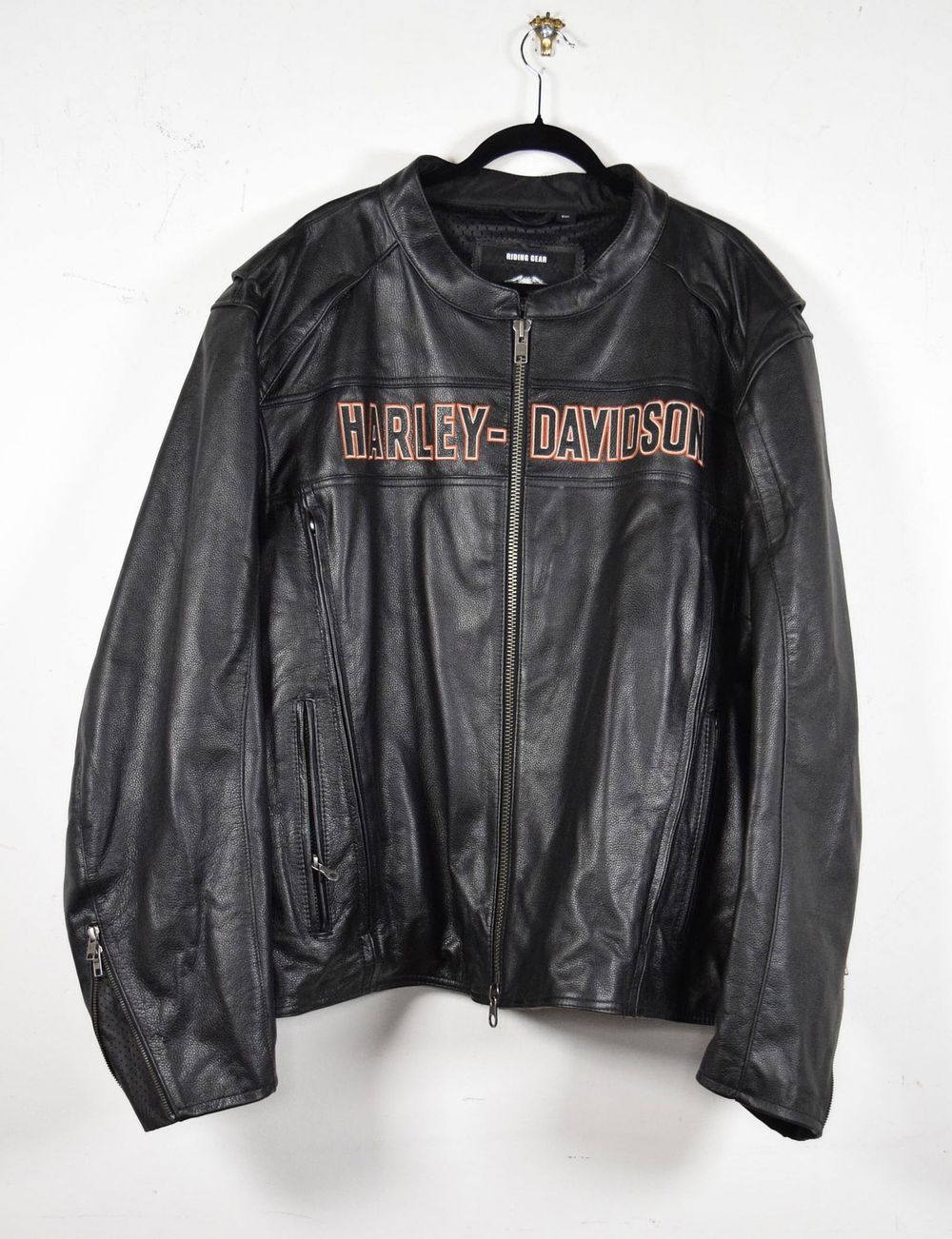 Lot 367: Harley Davidson Roadway Leather Jacket 5XL