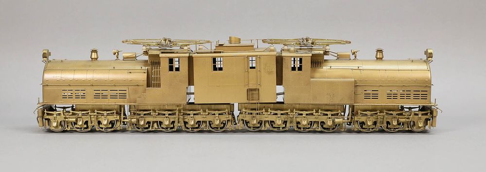 Lot 379: 3 Pc Set Bi Polar Electric Locomotive Power Unit