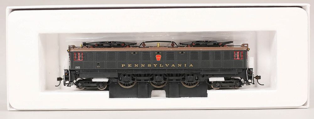 Lot 389: Broadway Limited PRR P5A Boxcab #4702