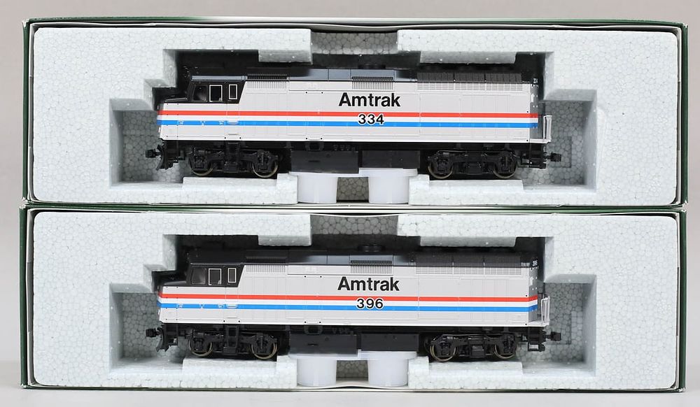 Lot 393: Lot of 2 Kato EMD F40PH Amtrak #334/#396