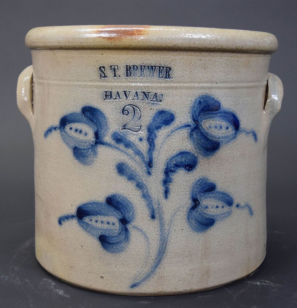 Lot 238: S.T. Brewer Havana 2 Gallon Stoneware Crock