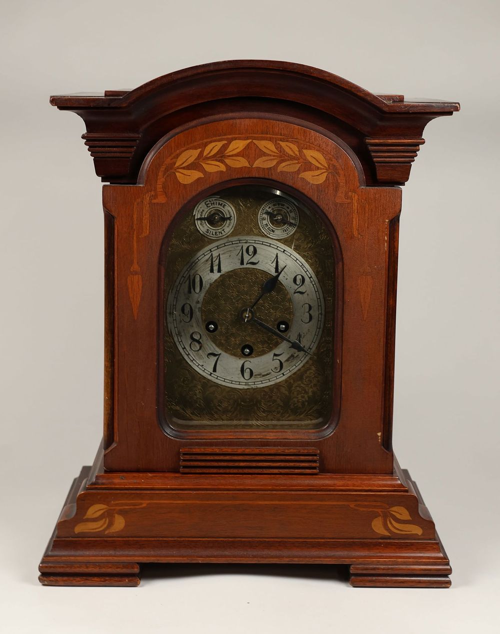 Lot 302: Junghans Westminster Chime Bracket Clock