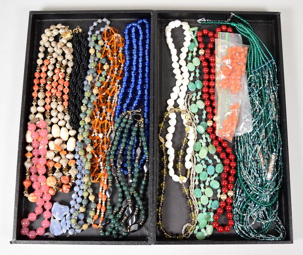 Lot 304: Lot of Beaded Necklaces