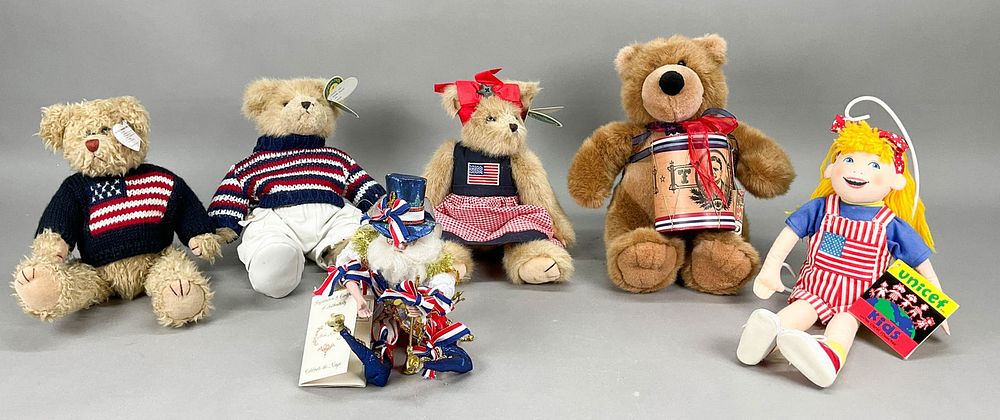 Lot 391: 6 Bear Doll Collection - Ty Bearington Mary Meyer