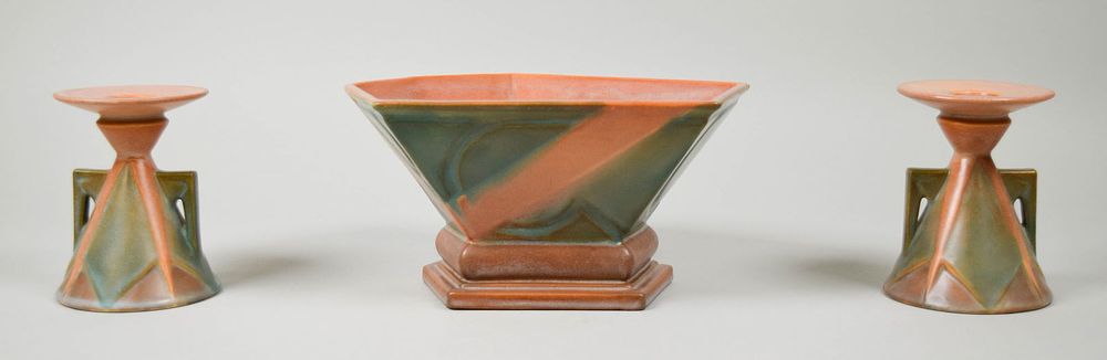 Lot 224: 3 Pieces Roseville Pottery Futura Aztec