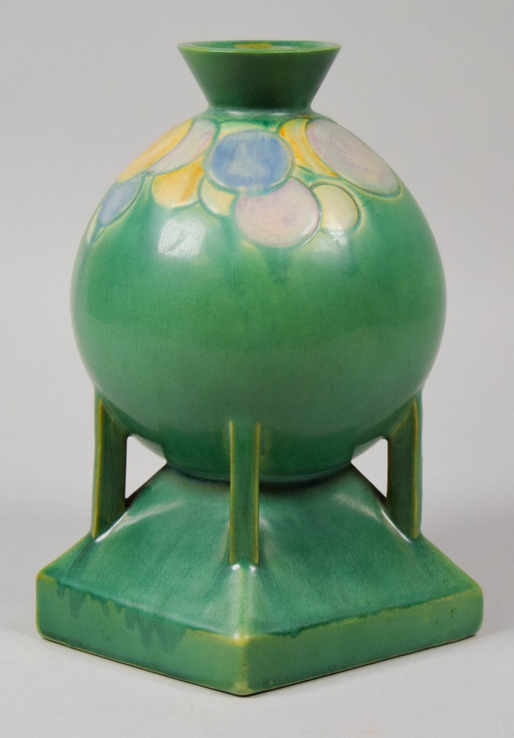 Lot 227: Roseville Pottery Futura Vase Balloon