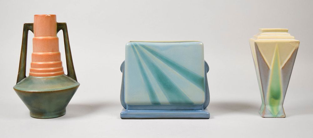 Lot 231: 3 Pieces Roseville Pottery Futura