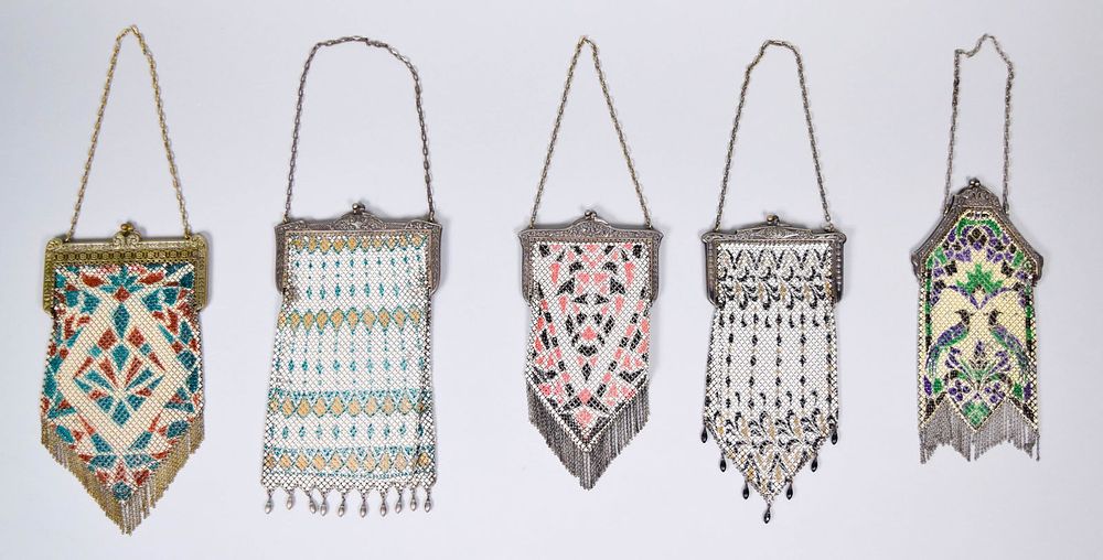 Lot 233: 5 Mandalian Mesh Bags