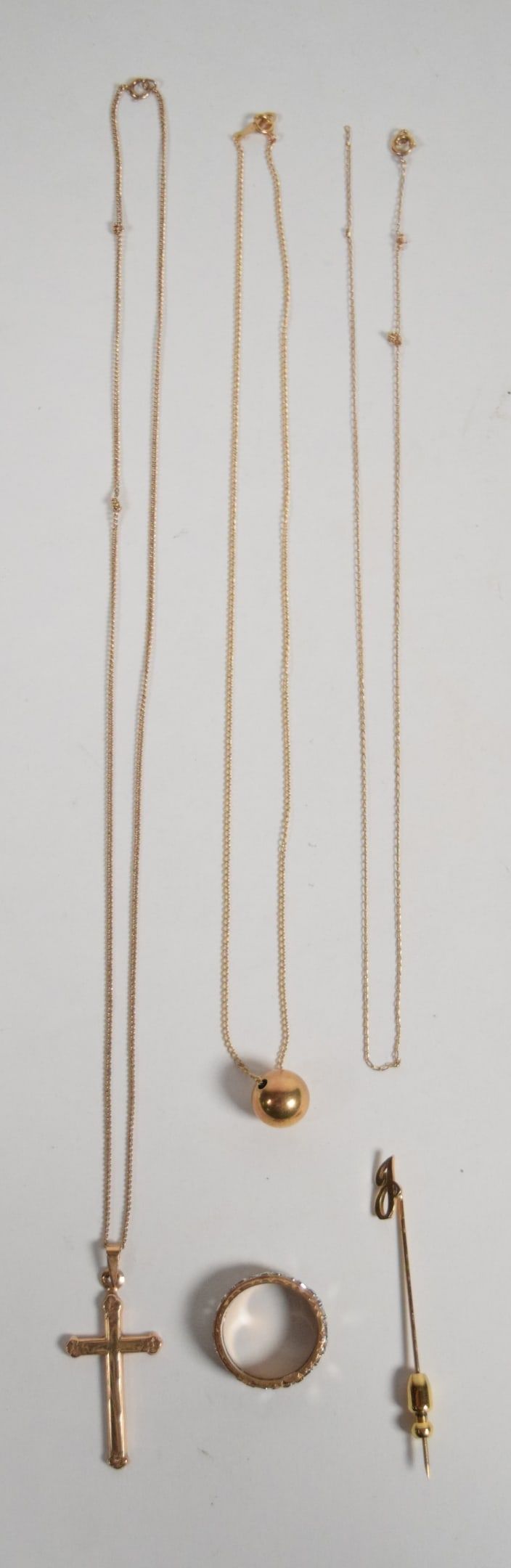 Lot 201: 14 K Gold Jewelry Necklaces Pin Ring