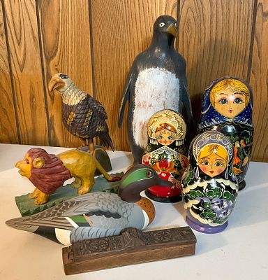 Lot 15 - 8 Wood Carved Animal Figurines - Willow Auction House