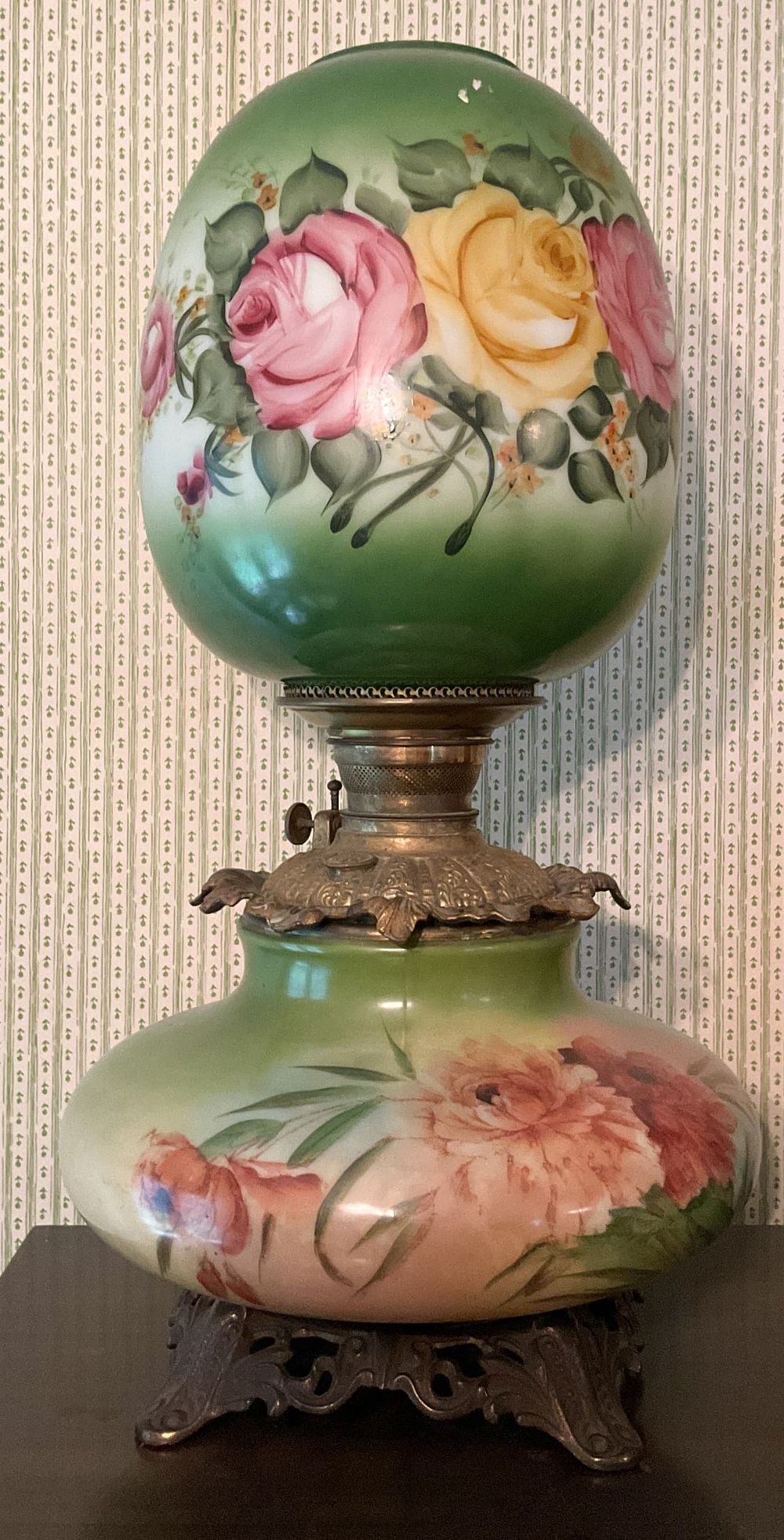 Lot 242: Gone With the Wind Style Green Pink Floral Lamp