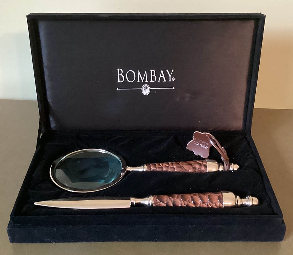 Lot 270: Bombay Magnifying Glass Letter Opener with Gen
