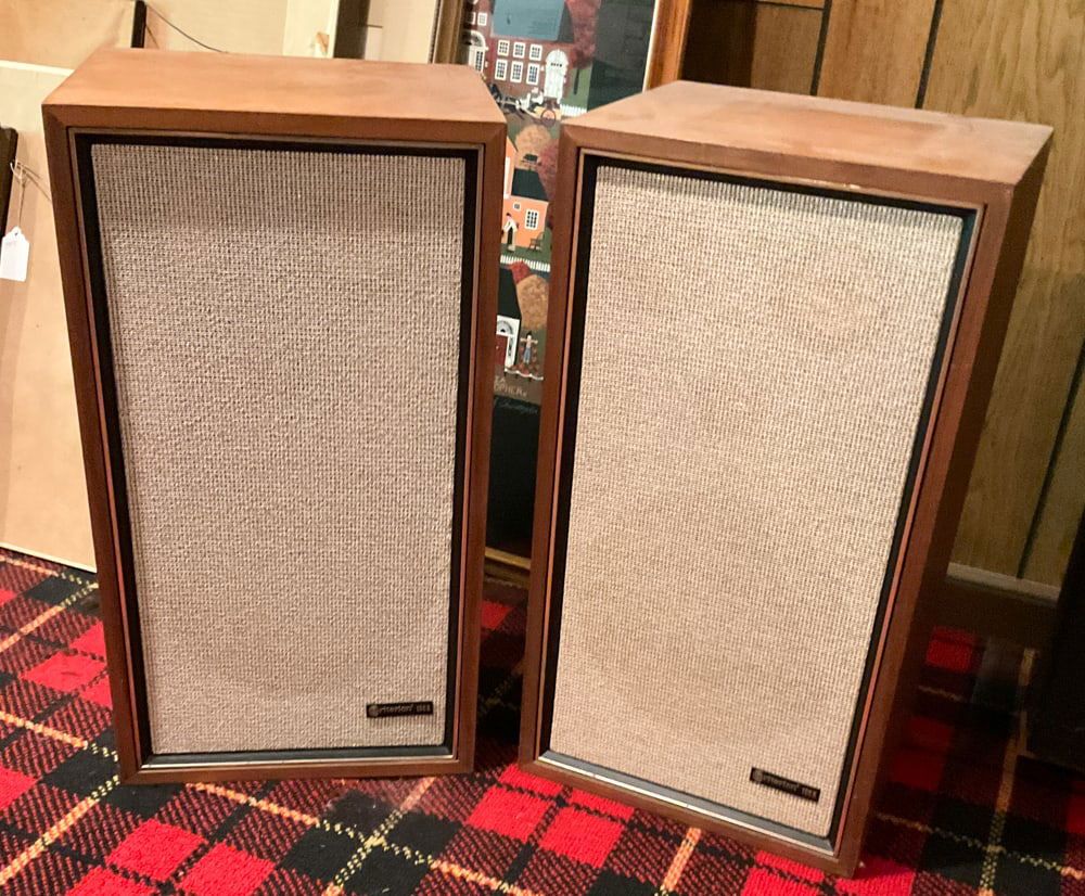 Lot 319: Pair of Criterion 100B Speakers