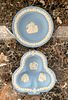 Wedgwood Serving Knife, Egg, Trinket Dishes. Four pieces of Wedgwood including two jasperware Image - 5
