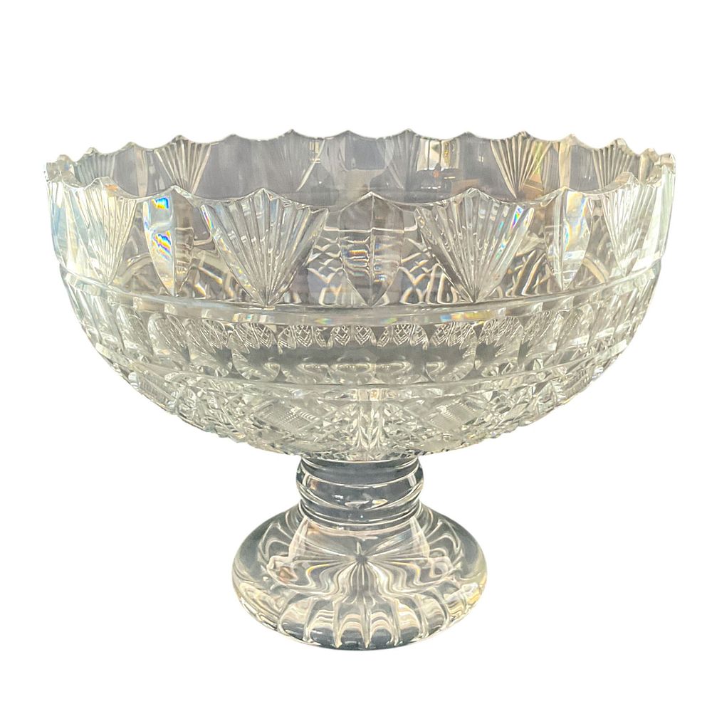 Lot 229: Waterford Crystal Killarney Footed Pedestal Center
