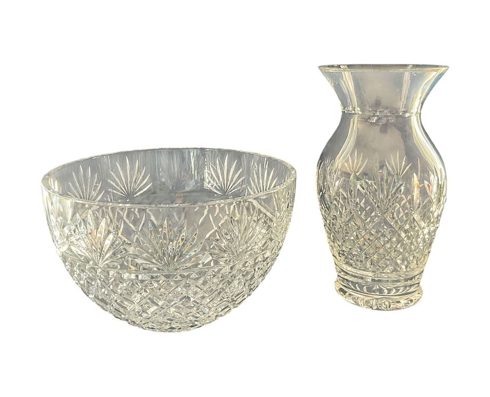 Lot 231: Waterford Crystal Serving Bowl & Vase Lismore