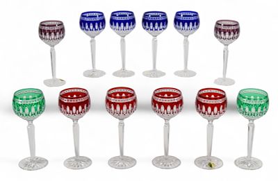 12 Waterford Clarendon Color to Clear Wines. Set of 12 pieces Waterford stemware in the 